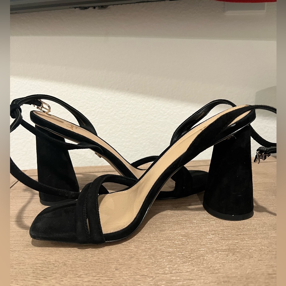 Sam Edelman black suede sandals